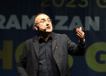 Sunay Akın Ramazan Etkinliklerinin konuğu oldu