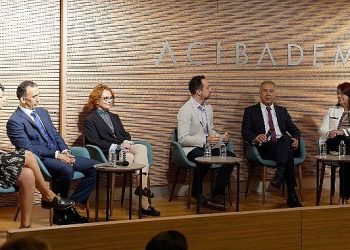 Umuda dönüşen kıssaların kahramanları anlattı